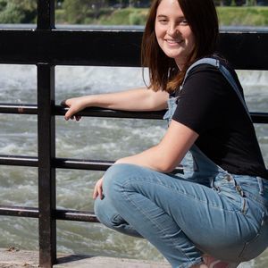 Meet your Posher, Alyssa